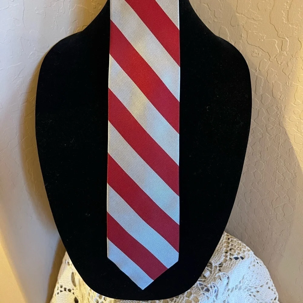 Shore & Singer Tie 100% Silk Men's Red Stripe Necktie